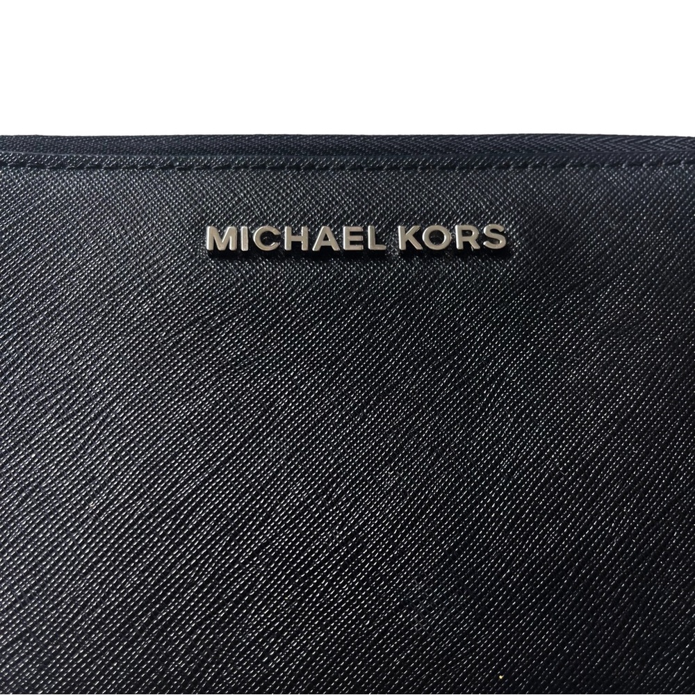 Michael Kors Travel Continental Wallet Black Leather Wristlet Zipper NWOT NEW - Picture 2 of 5